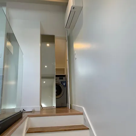 Paris Duplex Standing 1 * Les Lilas