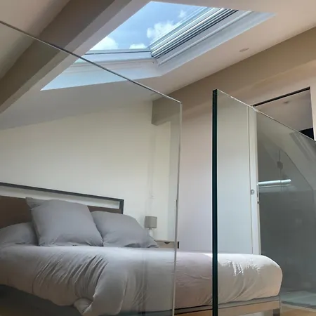 Paris Duplex Standing 1 * Les Lilas
