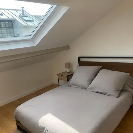 Paris Duplex Standing 1 Les Lilas